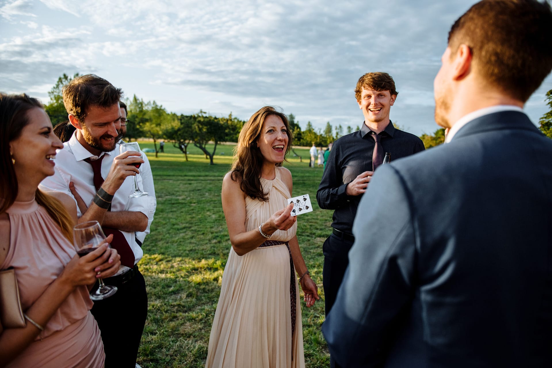 Professional magician entertaining wedding guests with sleight of hand in Orpington.